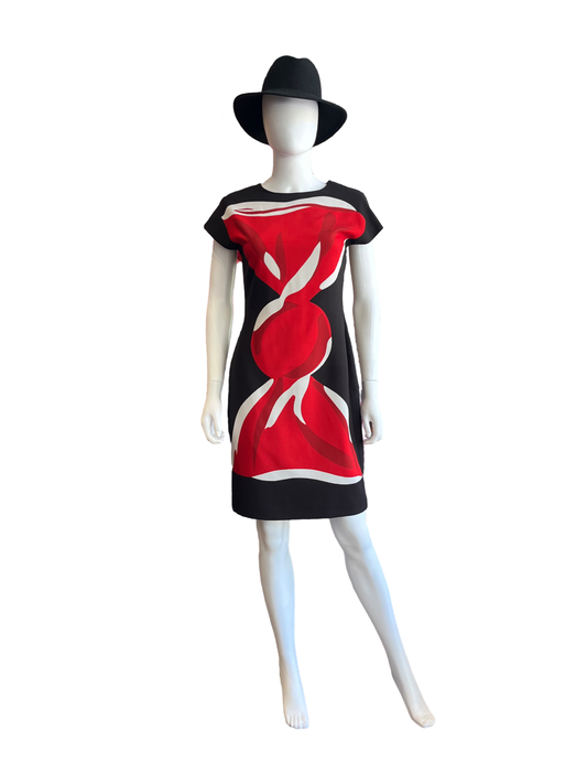 Boutique Moschino Black, Red, and White Bow Design /8